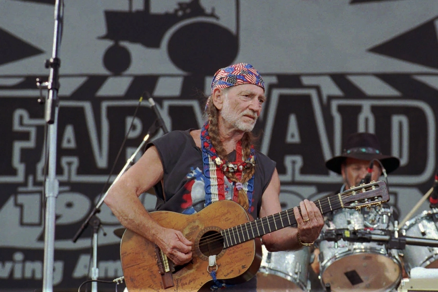 willienelson-and-family-on-paramountplus