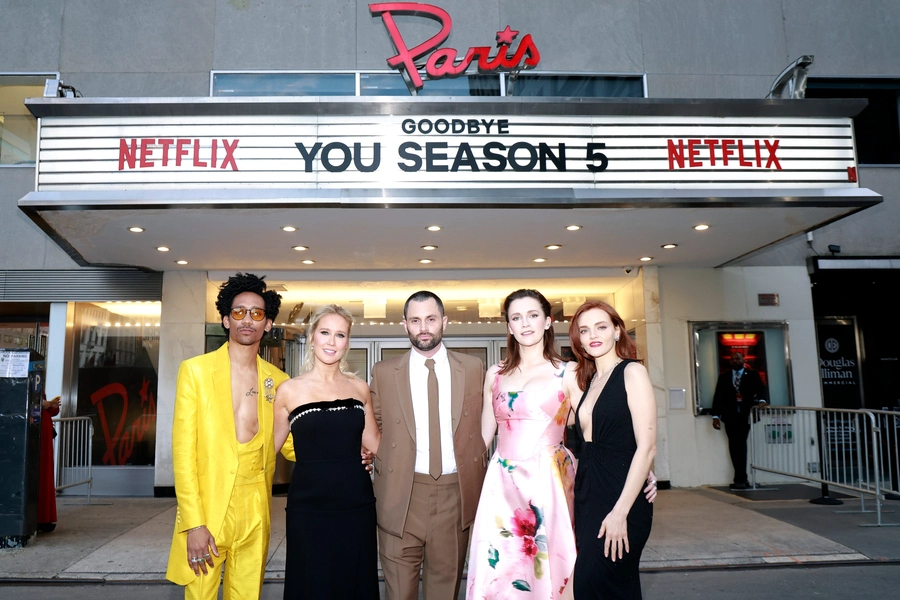you-final-season-streaming-now-netflix