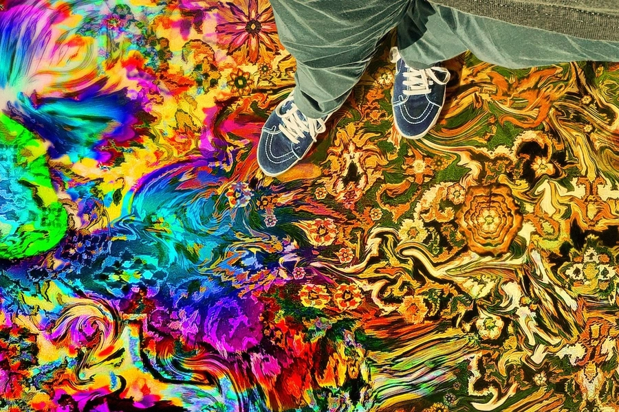 wildly-entertaining-hallucinogenics-documentary