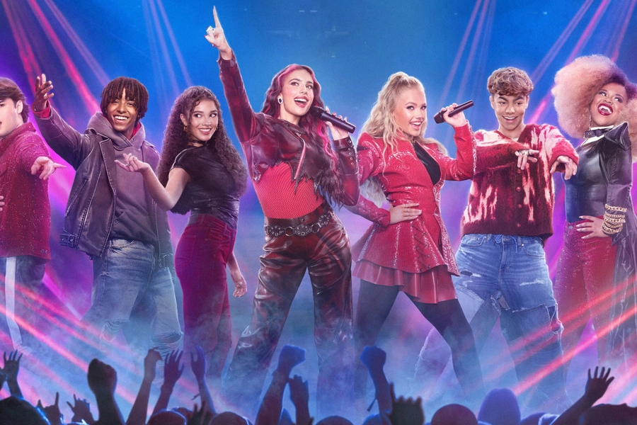 two-worlds-one-epic-stage